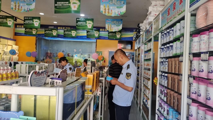 庆城市场监管所开展奶粉产品专项排查